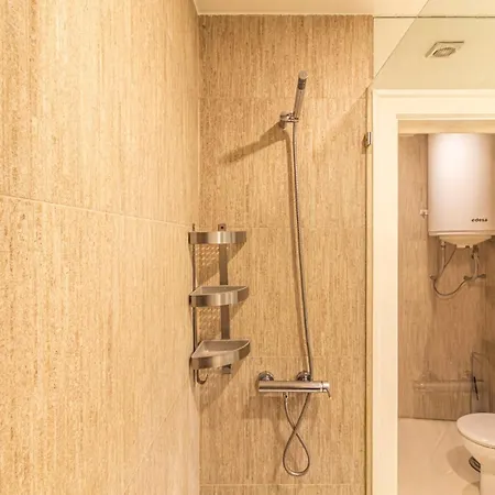 Refuge In Chiado, Elegance And Comfort In *